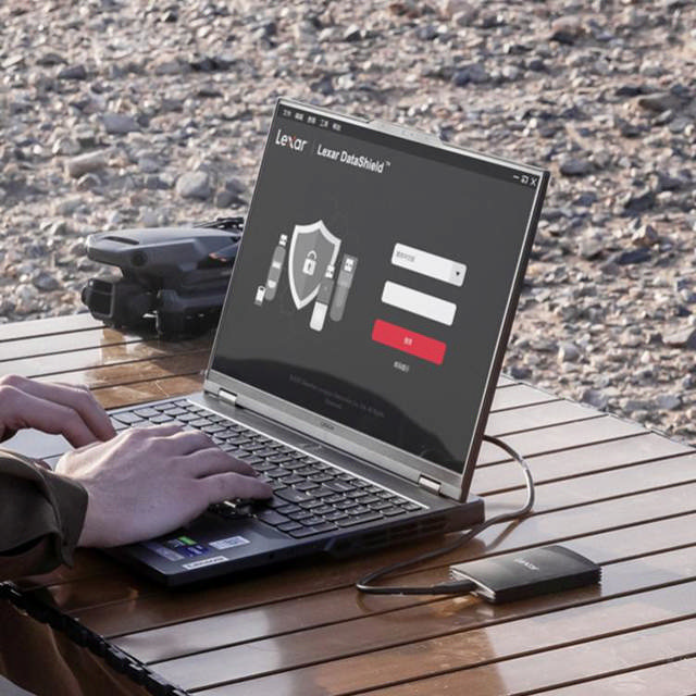 Lexar Armor 700 Portable SSD 1TB USB