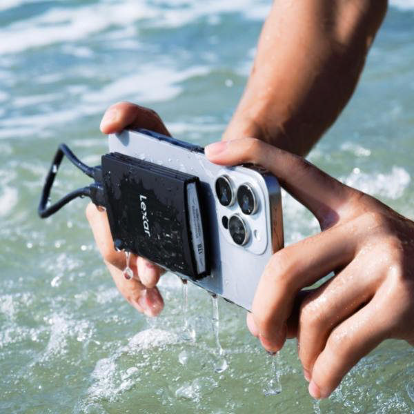 Lexar Armor 700 Portable SSD 1TB USB