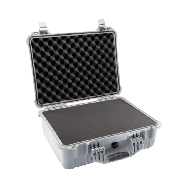 Pelican 1520 Protector Case w/ Foam Silver