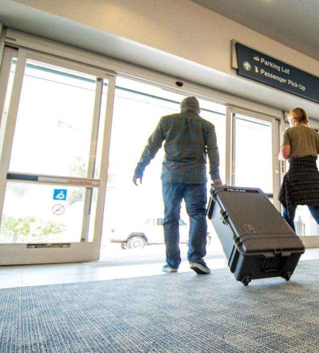 Pelican 1535 Air Travel Luggage