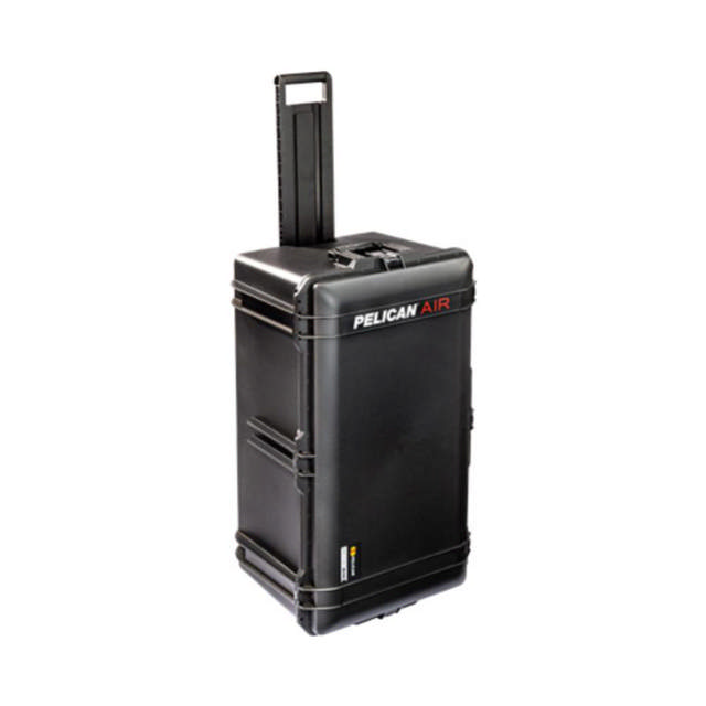 Pelican 1646 Air Case w/ Foam Black