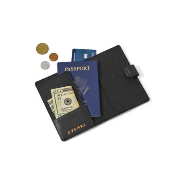 Everki RFID Passport Wallet