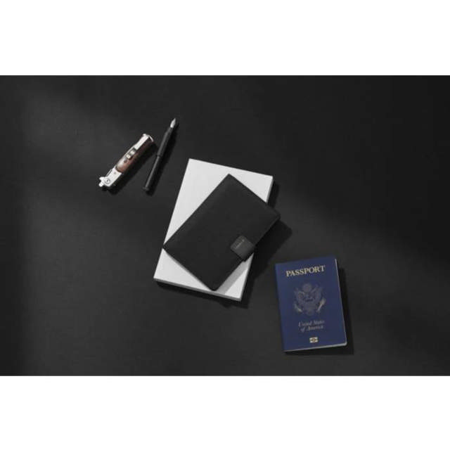 Everki RFID Passport Wallet