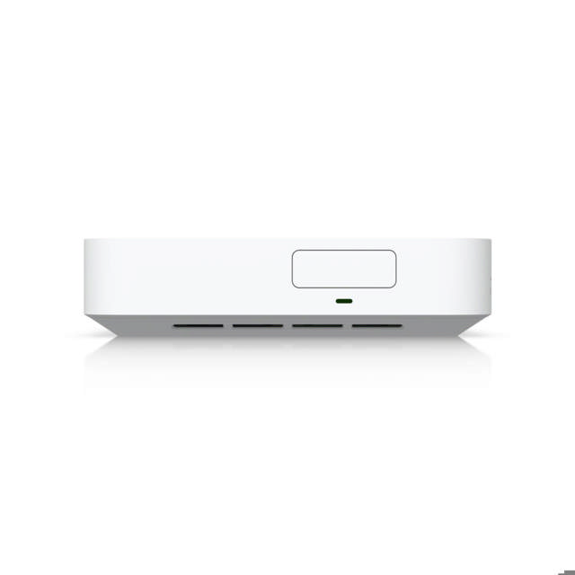 Ubiquiti UCG-Max UniFi Cloud Gateway